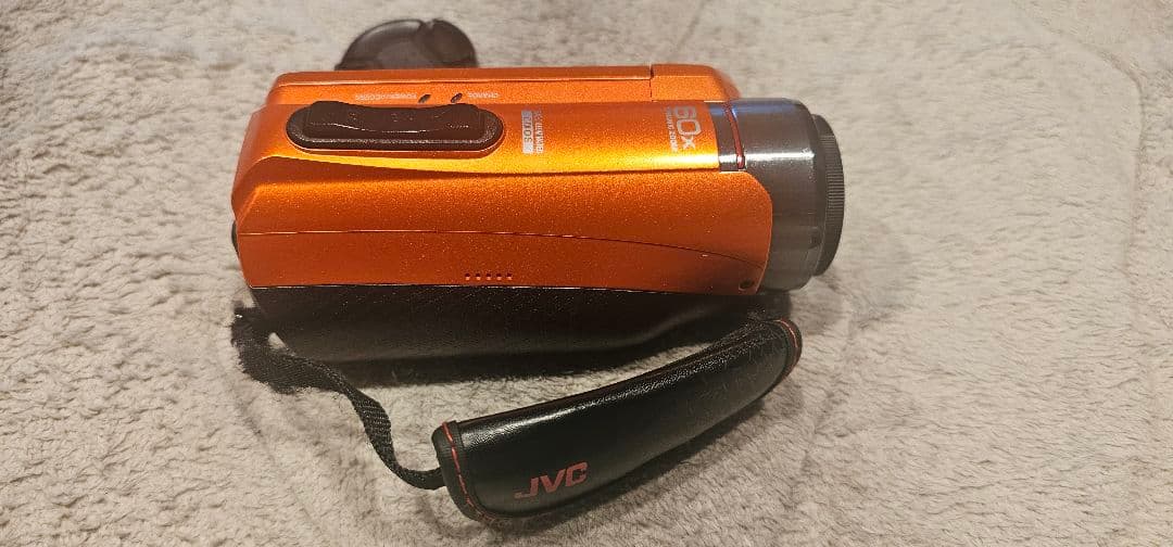 JVC ビデオカメラ GZ-RX600-D