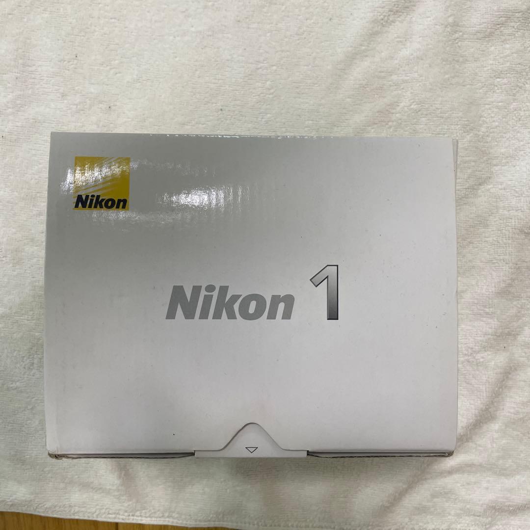 Nikon 1 J3 ミラーレスカメラ