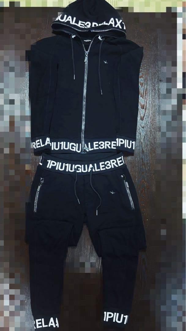 1PIU1UGUALE セットアップ 最終値下げ‼️