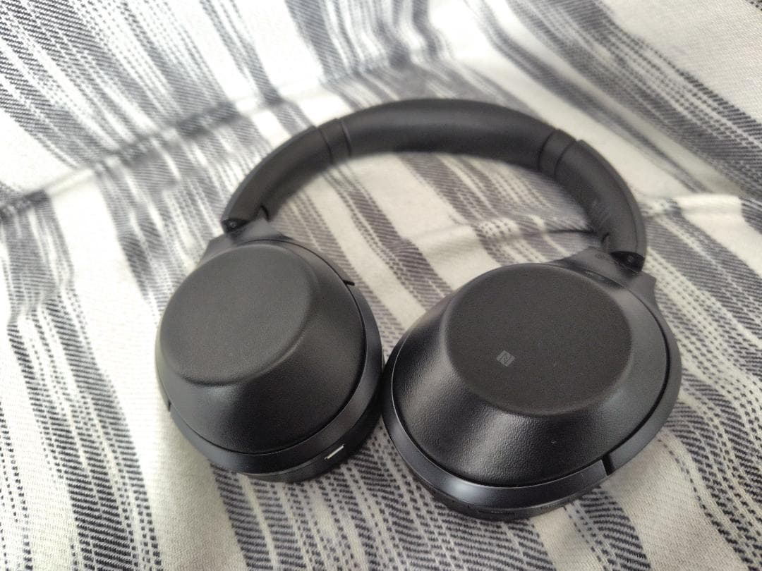 SONY製 ワイヤレスノイズキャンセリングヘッドホン MDR-1000X