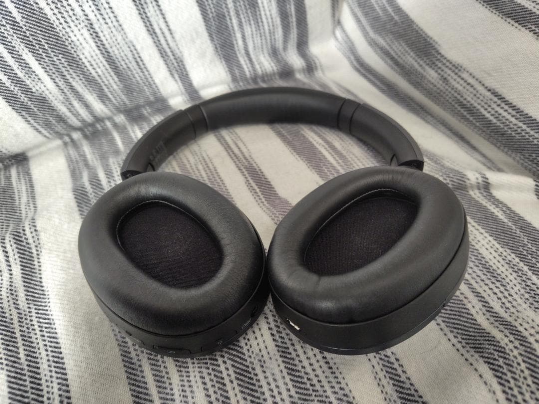 SONY製 ワイヤレスノイズキャンセリングヘッドホン MDR-1000X