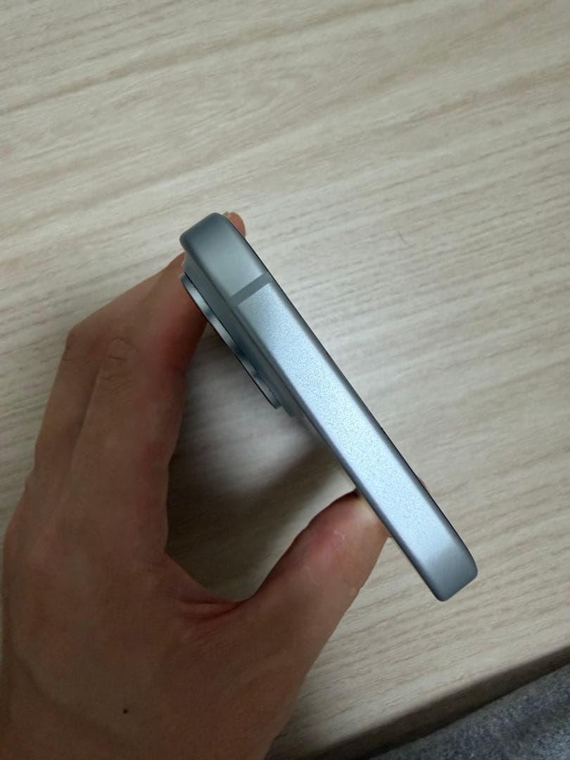 iPhone15 無印　本体　ブルー　128gb SiMフリー