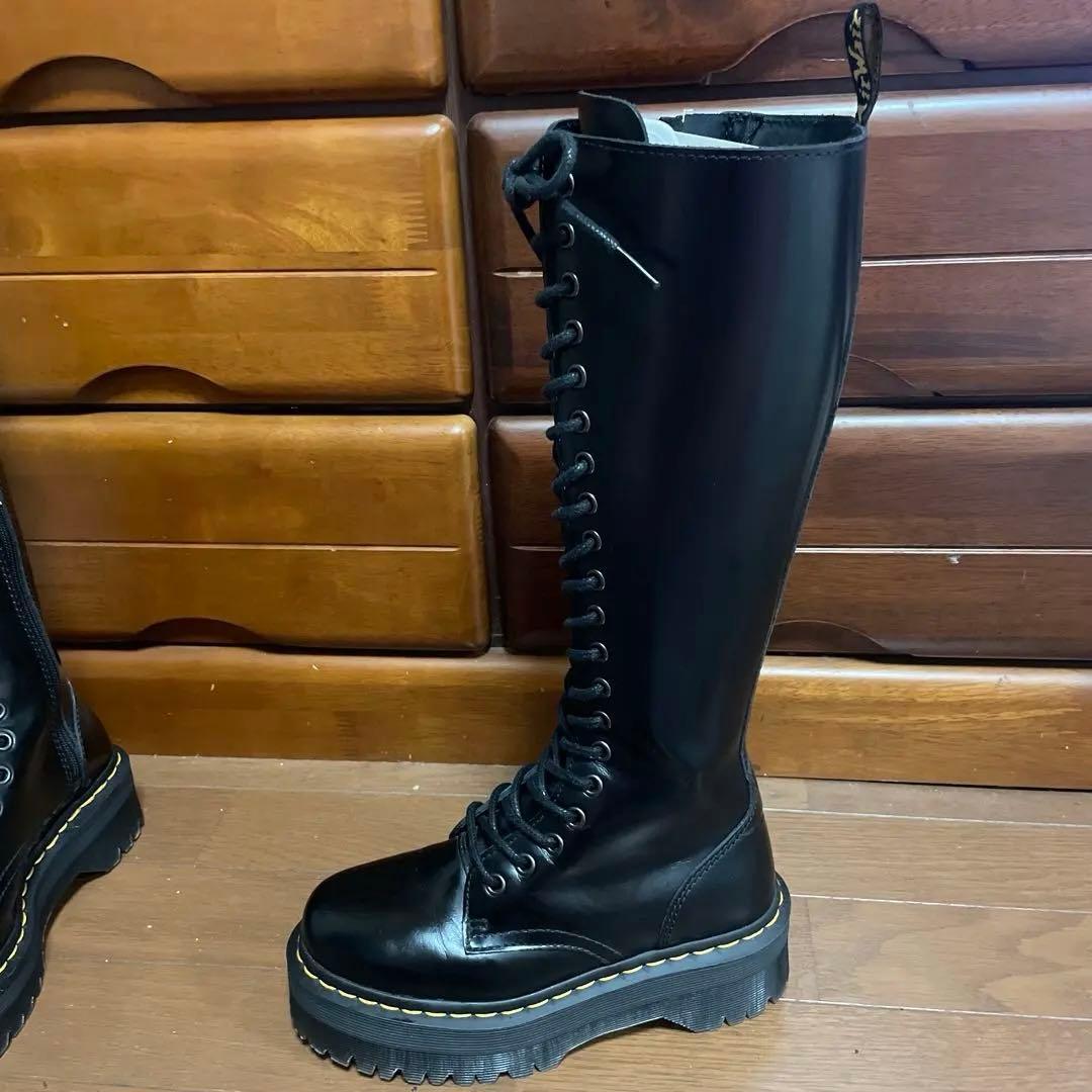 Dr. Martens BRITAIN 20ホール 厚底 ロングブーツ