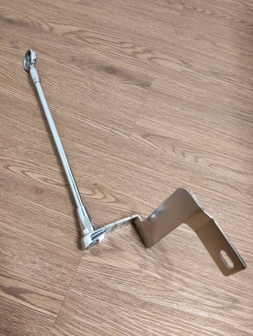 メルセデスベンツ純正 W124 コーナーポール ステー 台座付き