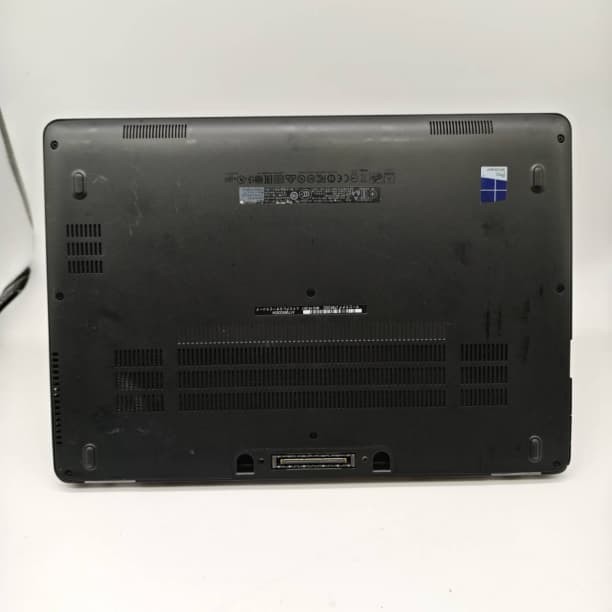 美品★ バッテリー◎ 14 デル i7-6 8GB SSD256GB オフィス