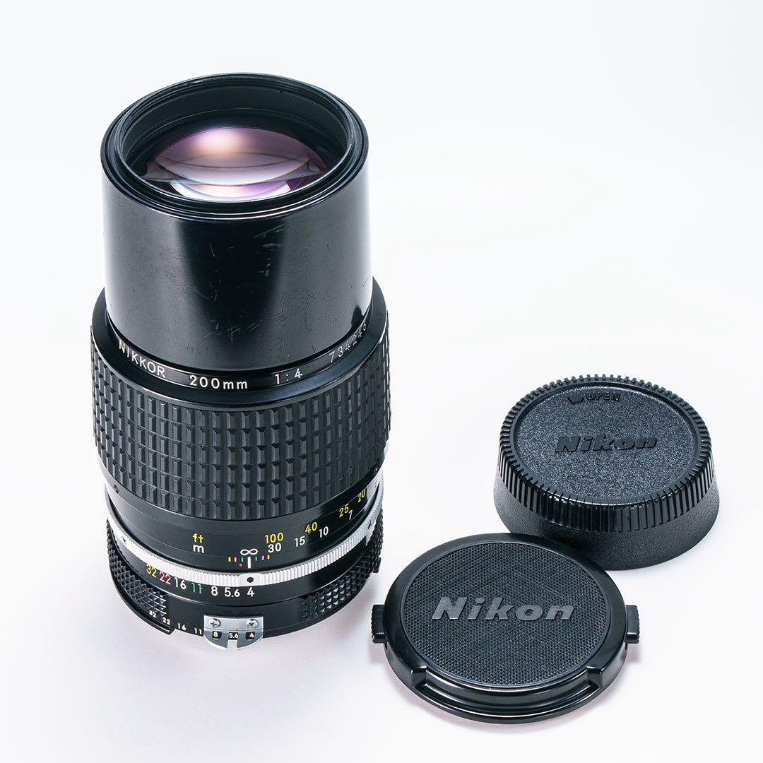 200mm f/4 単焦点レンズ