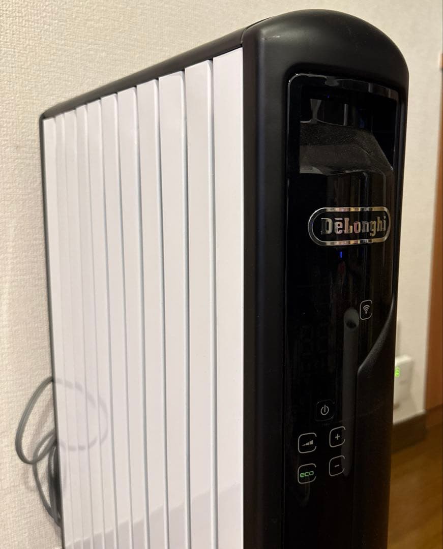 デロンギ　マルチダイナミックヒーター　Wi-Fiモデル