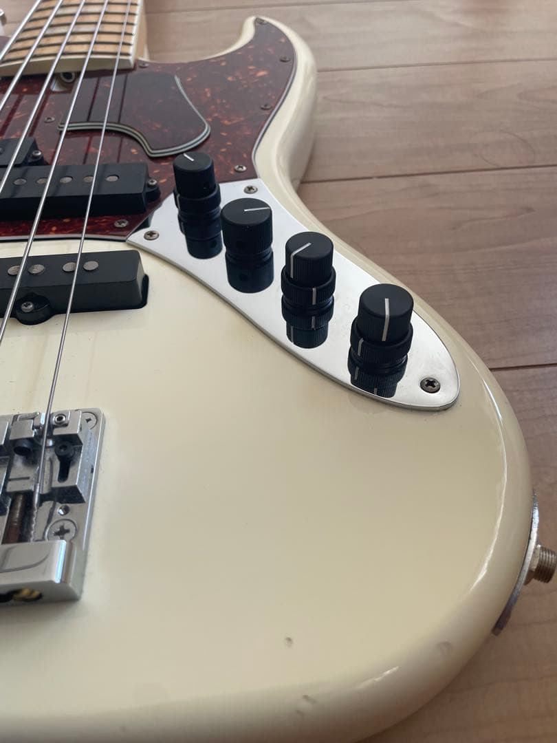 Bottom Wave 5弦PJベース(Fodera同等エレクトロニクス仕様)