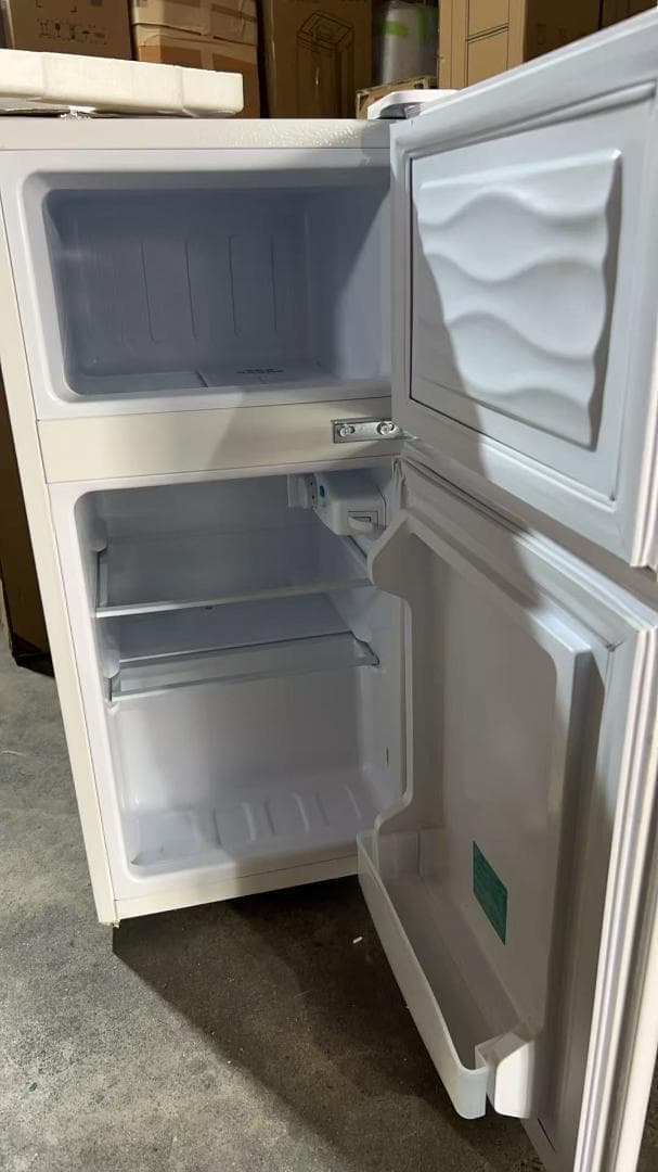 中古美品 冷蔵庫 一人暮らし冷凍冷蔵庫 60L　ホワイト