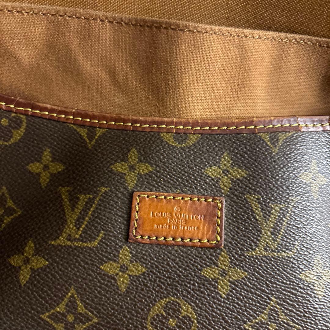 LOUIS VUITTON ソミュール 35 モノグラム メッセンジャーバッグ