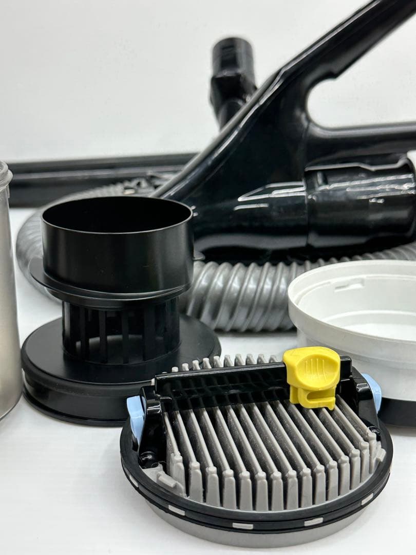 動作保証　2023年製　東芝　掃除機　VC-CF21A-W ホワイト　中古　格安