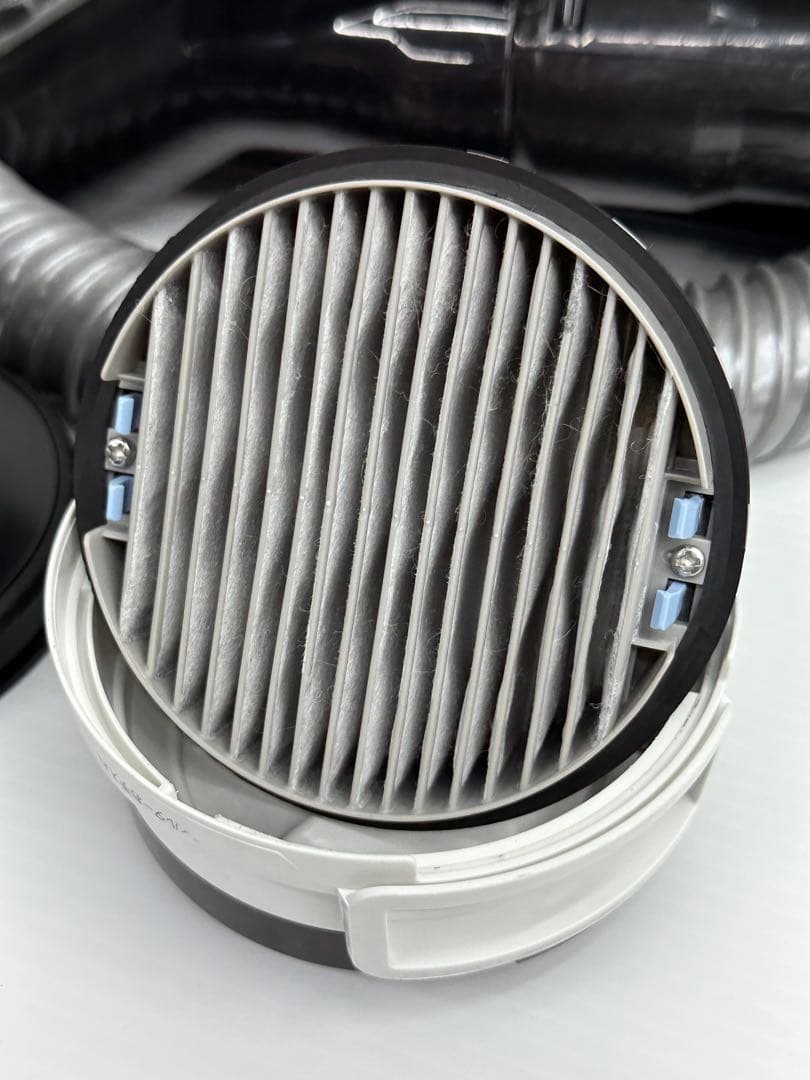 動作保証　2023年製　東芝　掃除機　VC-CF21A-W ホワイト　中古　格安