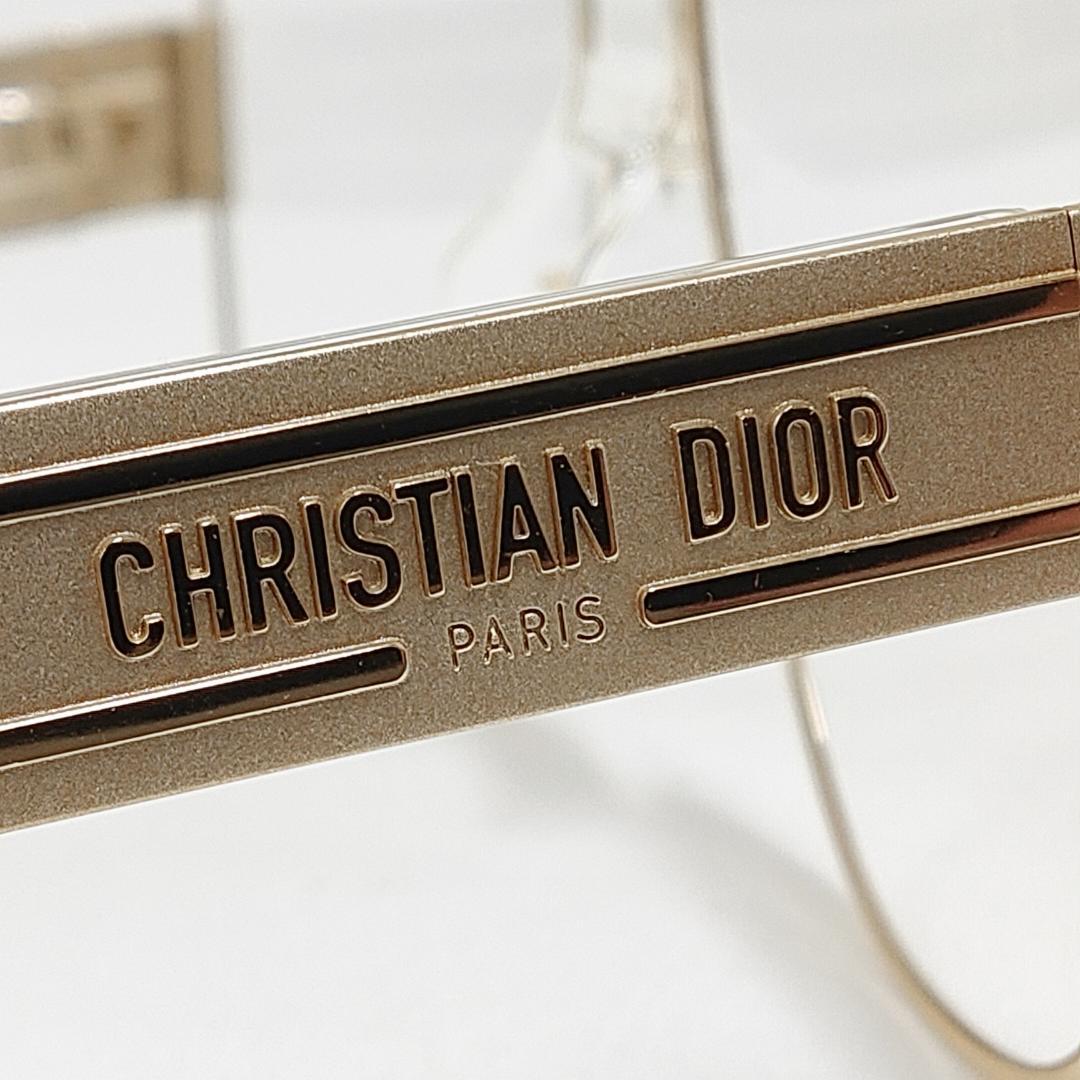 ○★新品 未使用 DIOR ディオールシグネチャー ティアドロップ型サングラス