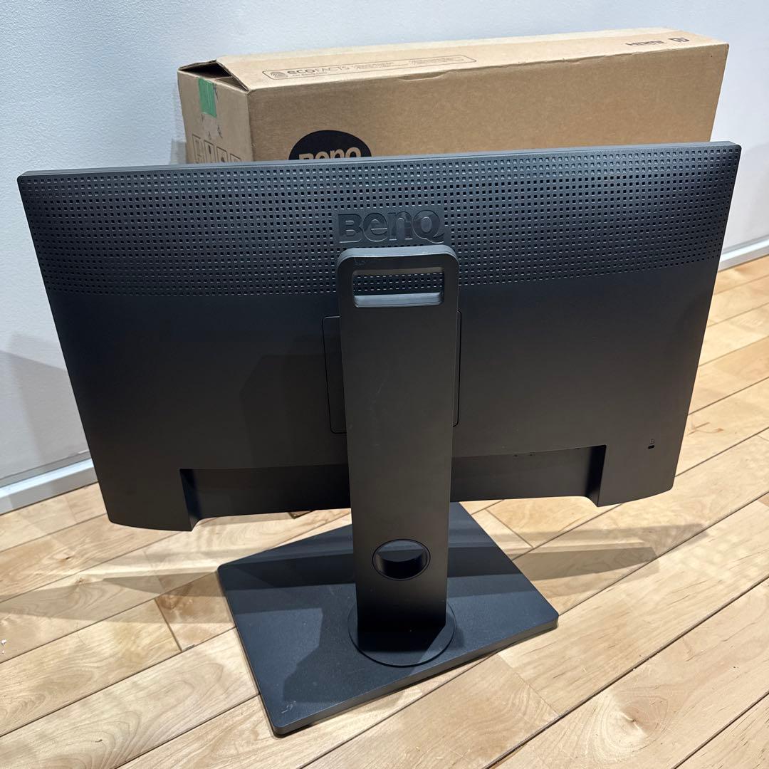 BenQ PD2700U デザイナー向けモニター 27インチ