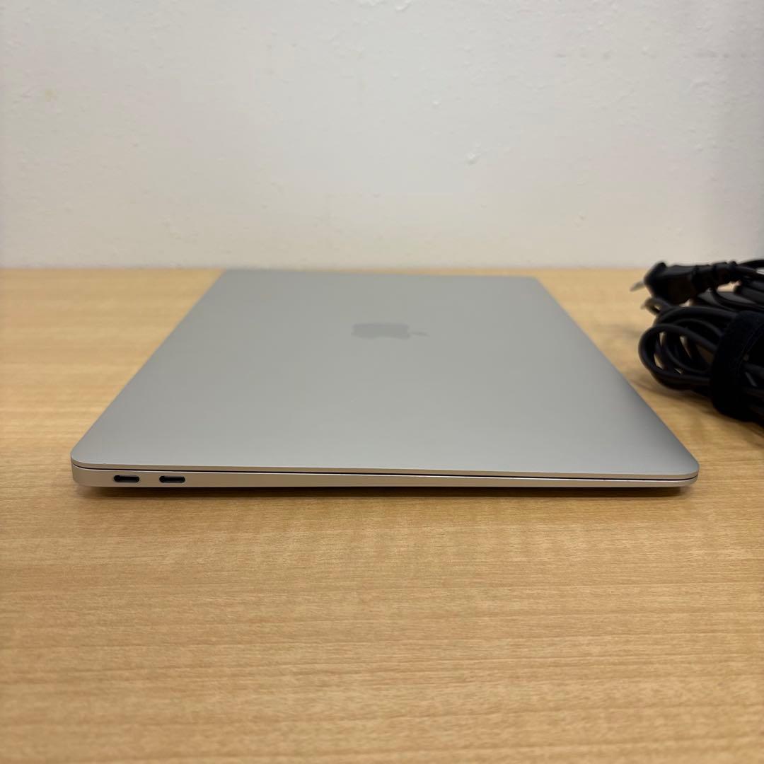【バッテリー良好】Apple MacBookAir M1 16GB/256GB