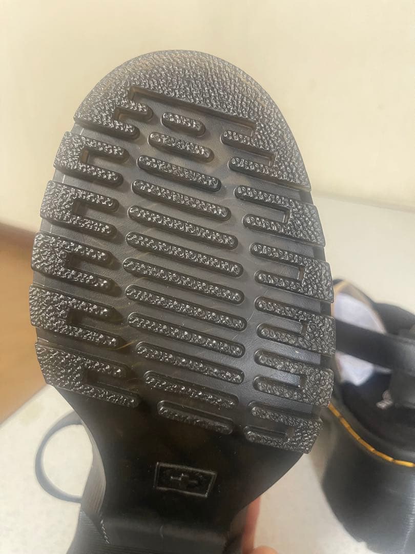 ゆ*え様 Dr. Martens ブラックサンダル 高ヒール