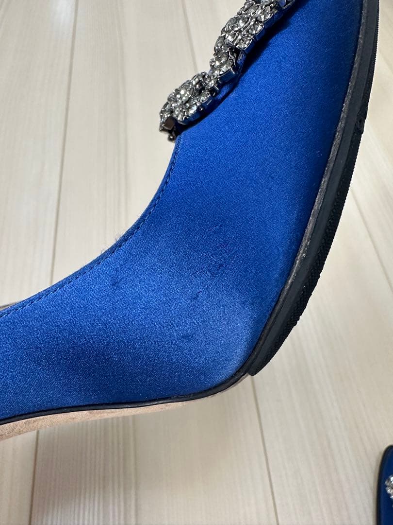マノロブラニク パンプス ハンギシ ブルー サテン 36 23cm