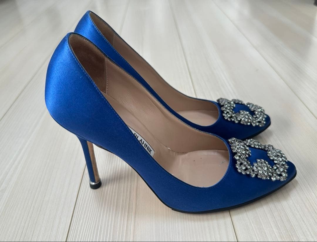 マノロブラニク パンプス ハンギシ ブルー サテン 36 23cm