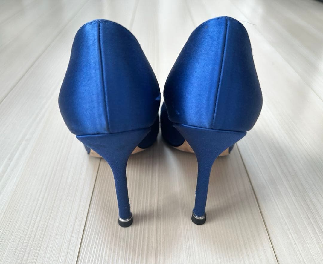 マノロブラニク パンプス ハンギシ ブルー サテン 36 23cm