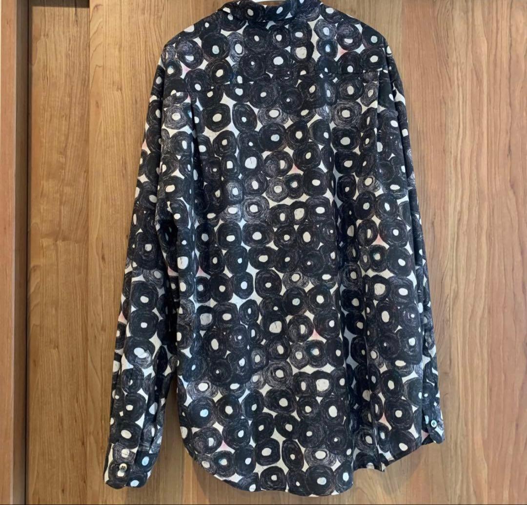 ヘラルボニー　シャツ