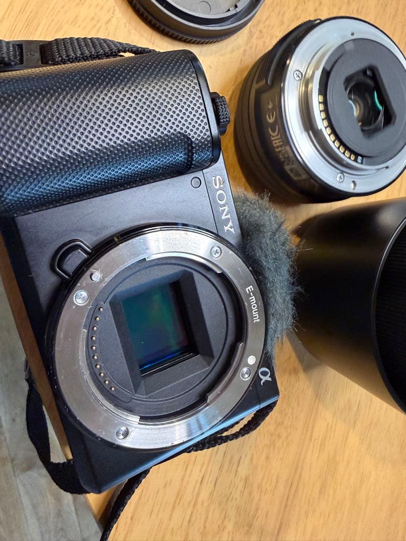 デジタルカメラ SONY VLOGCAM ZV-E10L