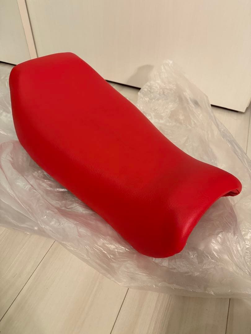 ☆美品 ホンダ FTR250 赤シート 張り替え 合成皮革☆