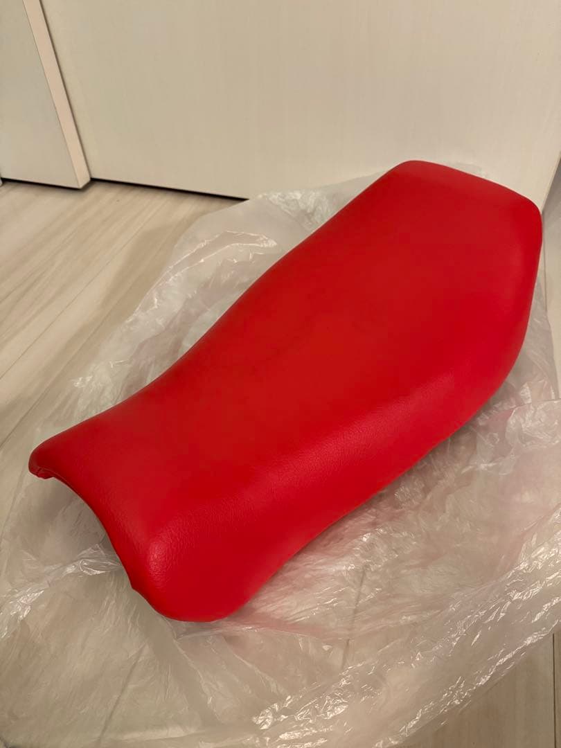 ☆美品 ホンダ FTR250 赤シート 張り替え 合成皮革☆