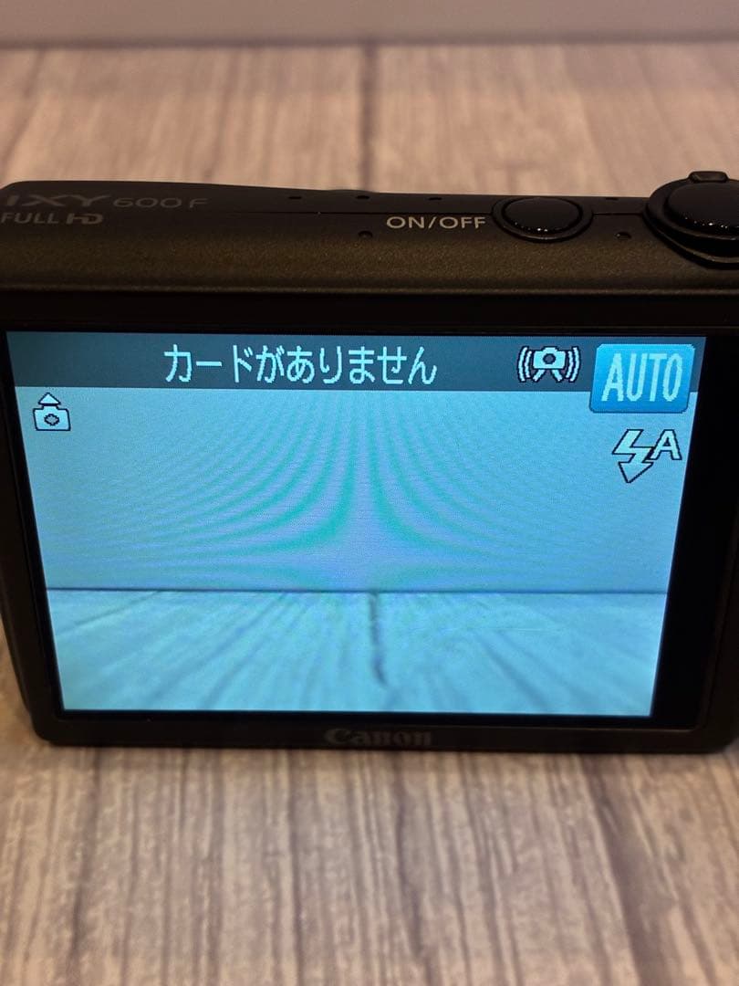 【ジャンク扱い】Canon IXY 600F デジタルカメラ 充電器　バッテリー