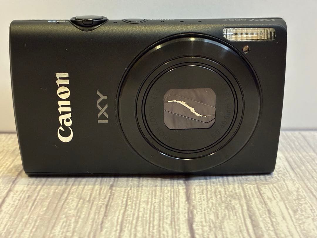 【ジャンク扱い】Canon IXY 600F デジタルカメラ 充電器　バッテリー