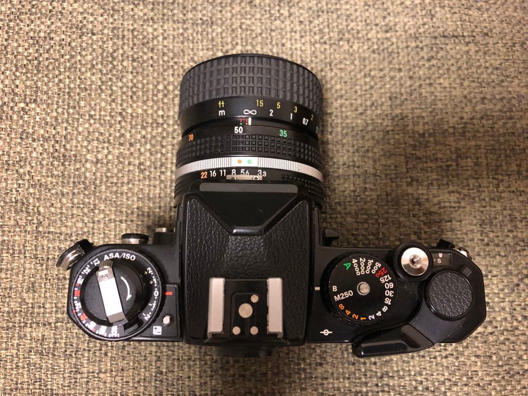 Nikon FE2 一眼レフカメラ 35-70mmレンズ付き
