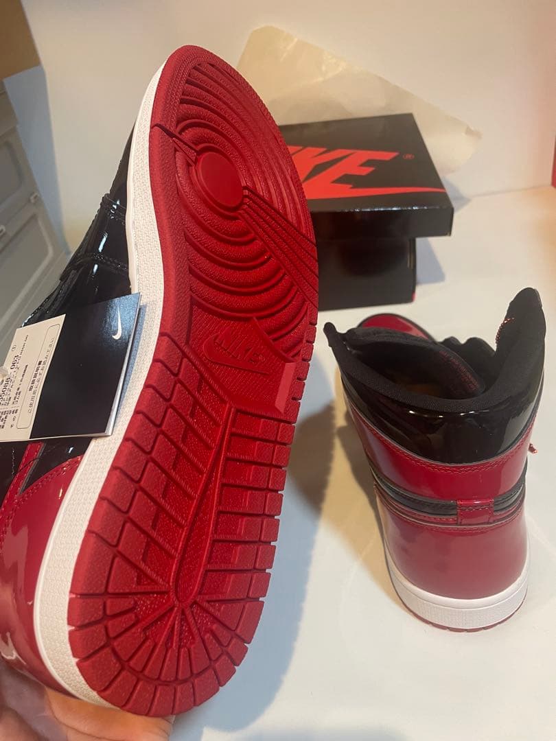 Air Jordan 1 High OG “Patent Bred”