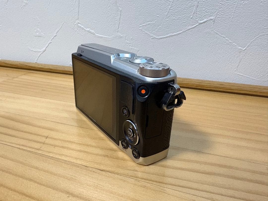 OLYMPUS SH-2 コンパクトデジタルカメラ