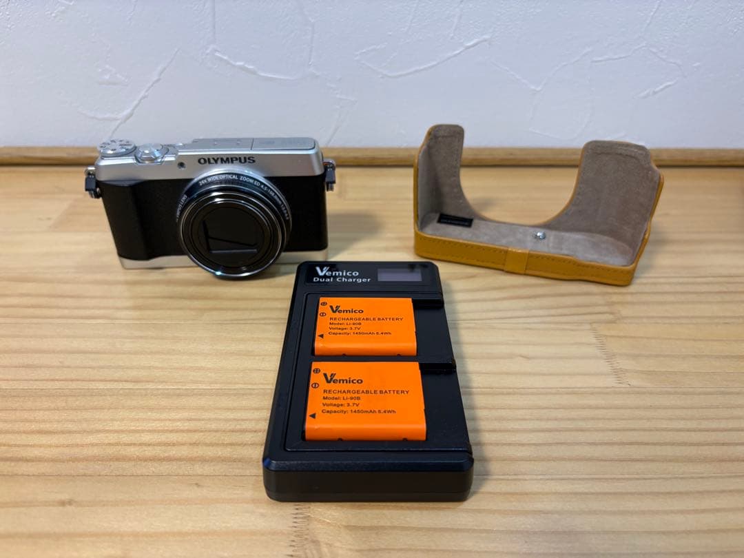 OLYMPUS SH-2 コンパクトデジタルカメラ