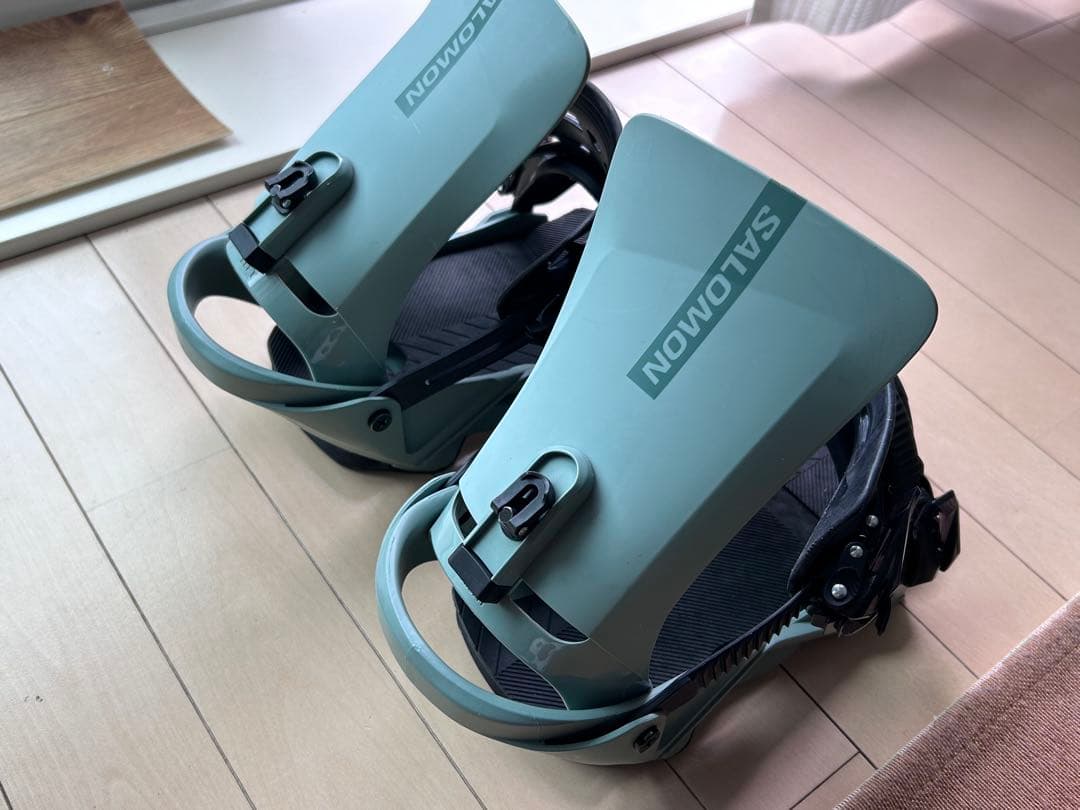 SALOMON リズム　rhythm M 22-23