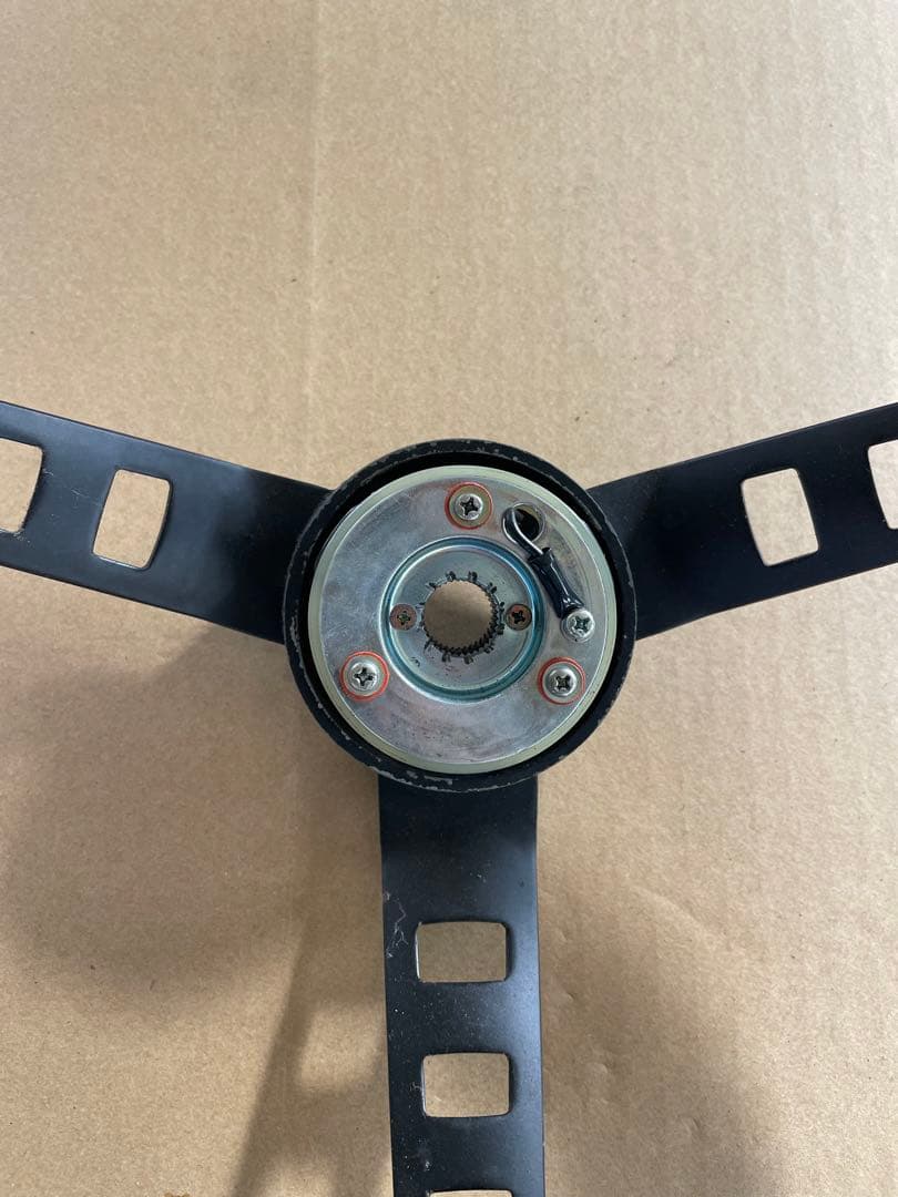 ダットサン　ハンドル　値引き対応可