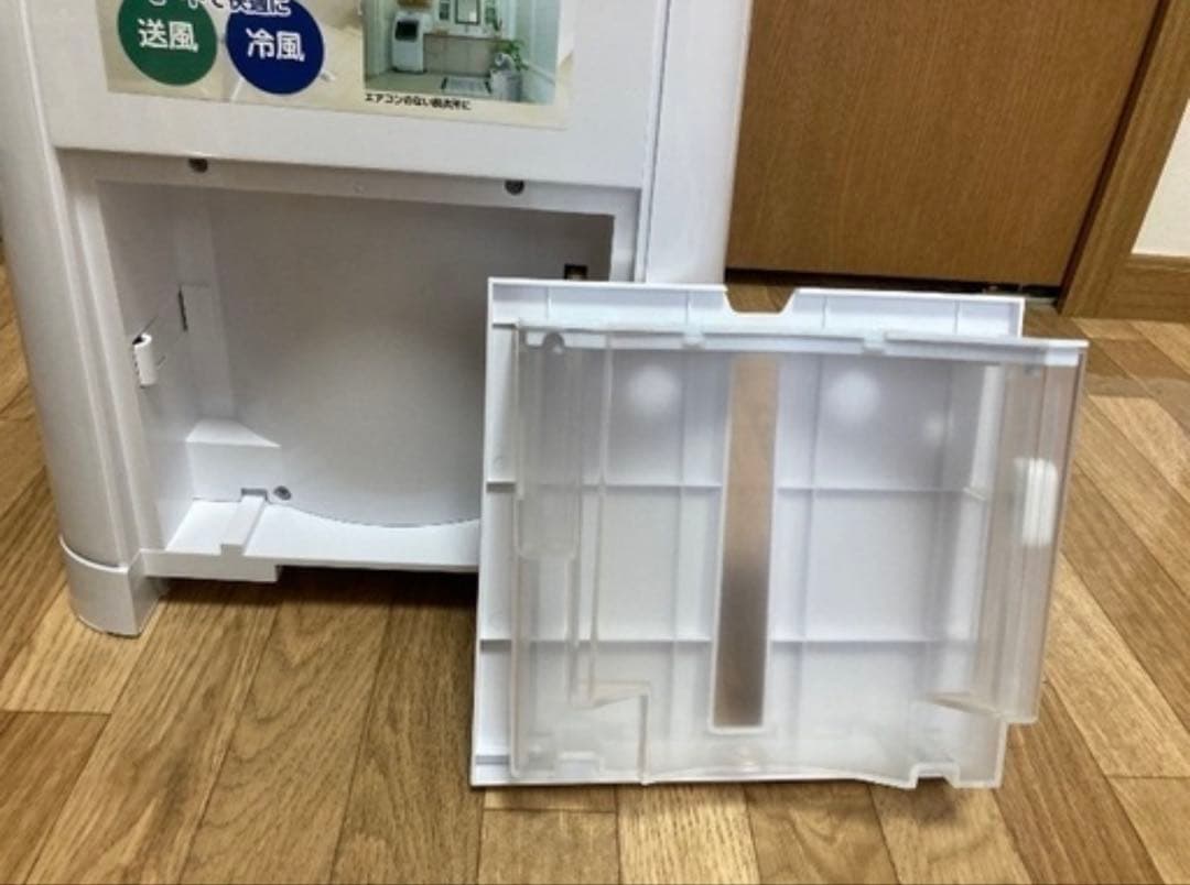 【美品】YUASA どこでもエアコン YNMC-5E(W) 2023年製