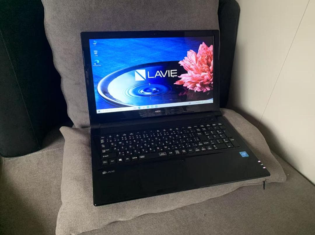 NEC LAVIE 4G/Win10/1TB HDD （充電器付き）