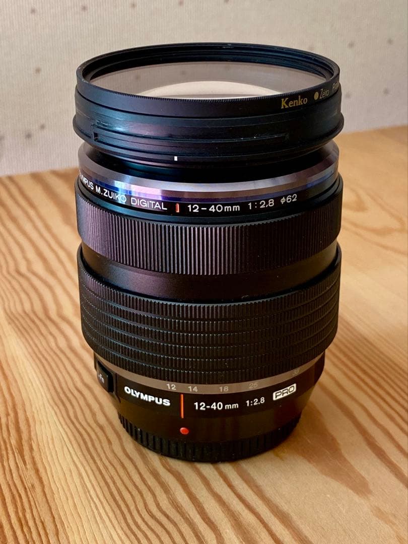 OLYMPUS M.Zuiko 12-40mm PRO 1:2.8 ズームレンズ