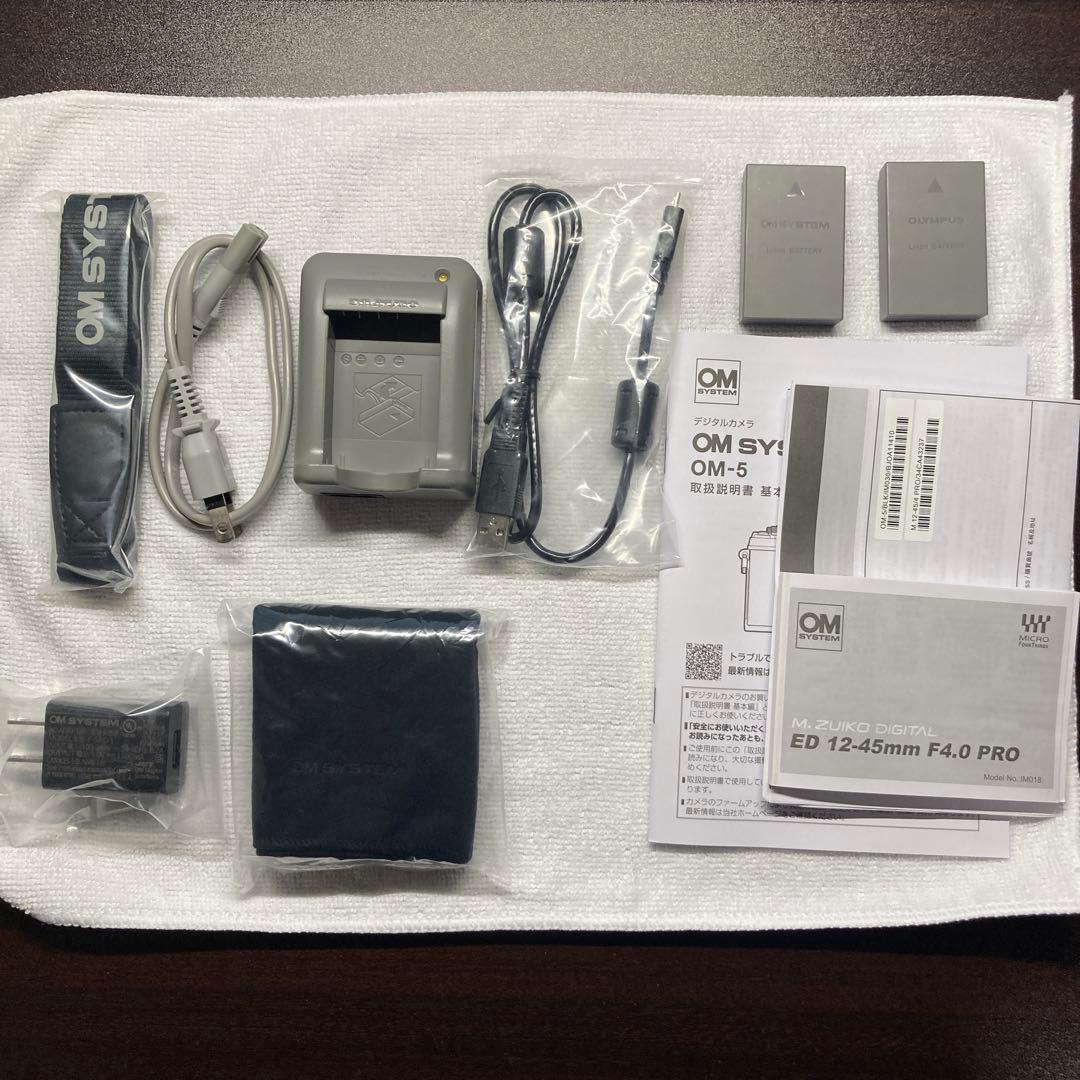 OM SYSTEM OM-5 12-45mm F4.0 PRO レンズキット