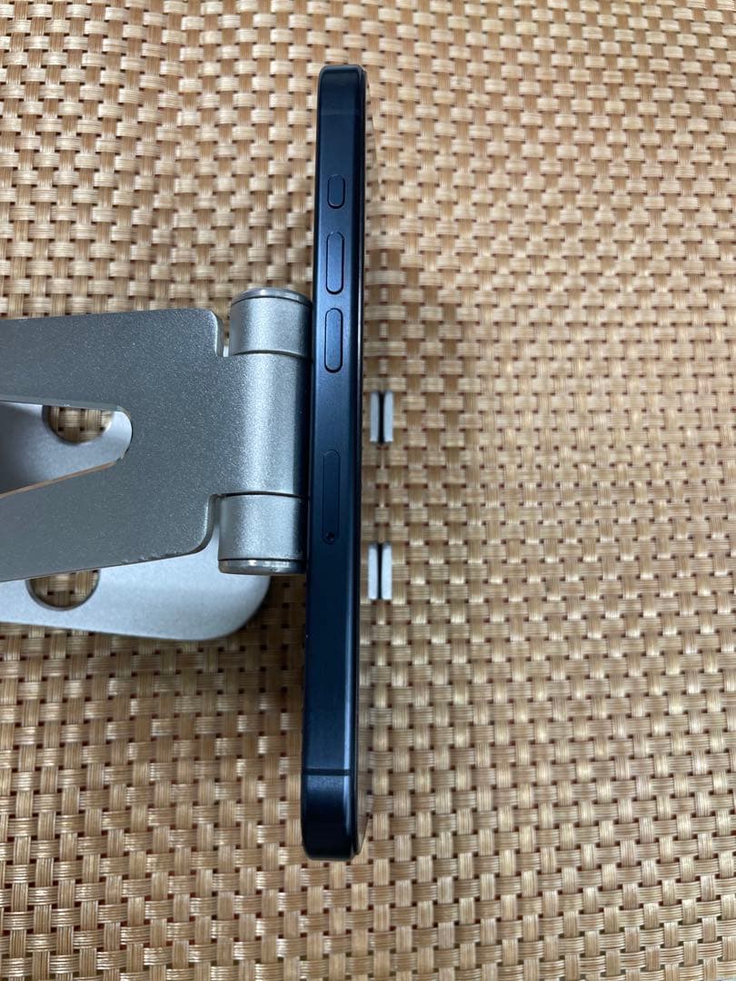 iPhone 15 Pro 128 GB ブルーチタニウムSIMフリー