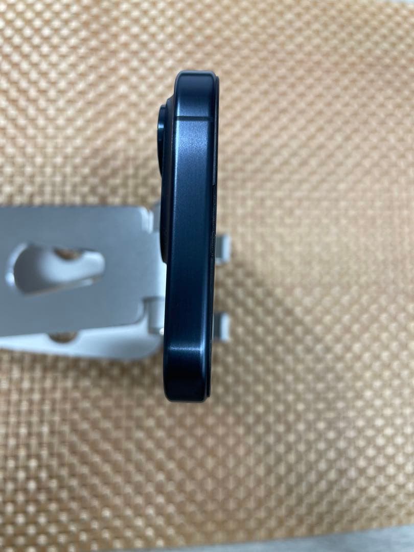 iPhone 15 Pro 128 GB ブルーチタニウムSIMフリー