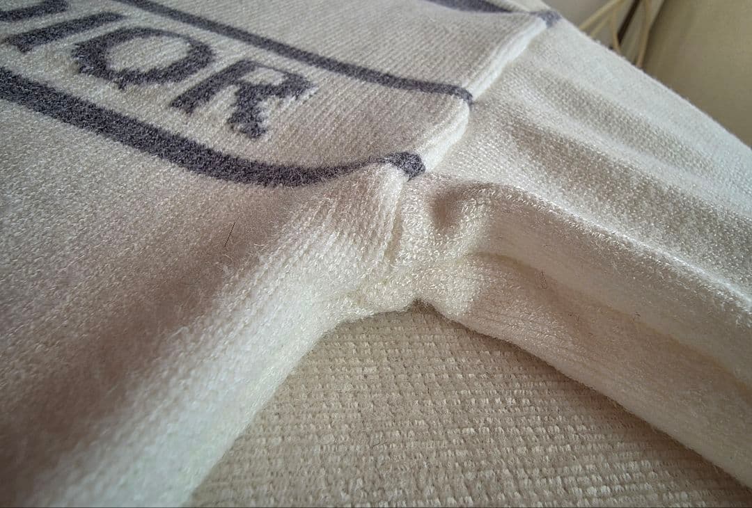 CHRISTIAN DIOR ロゴ入りニットセーター No.8