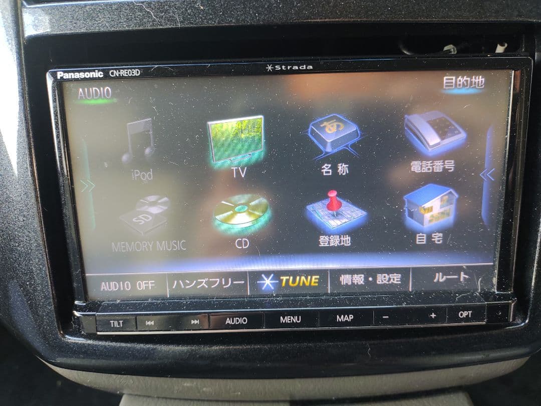 パナソニック　Panasonic　カーナビ ストラーダ CN-RE03D