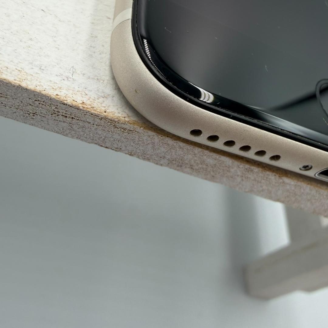 iPhone SE第3世代 64GB スターライト 357