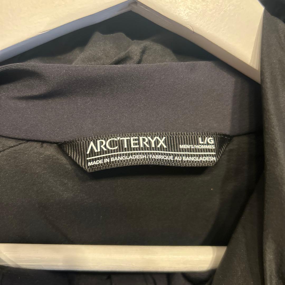 ガッチャンさん専用⭐️ARC'TERYX フード付きダウンジャケット Lサイズ