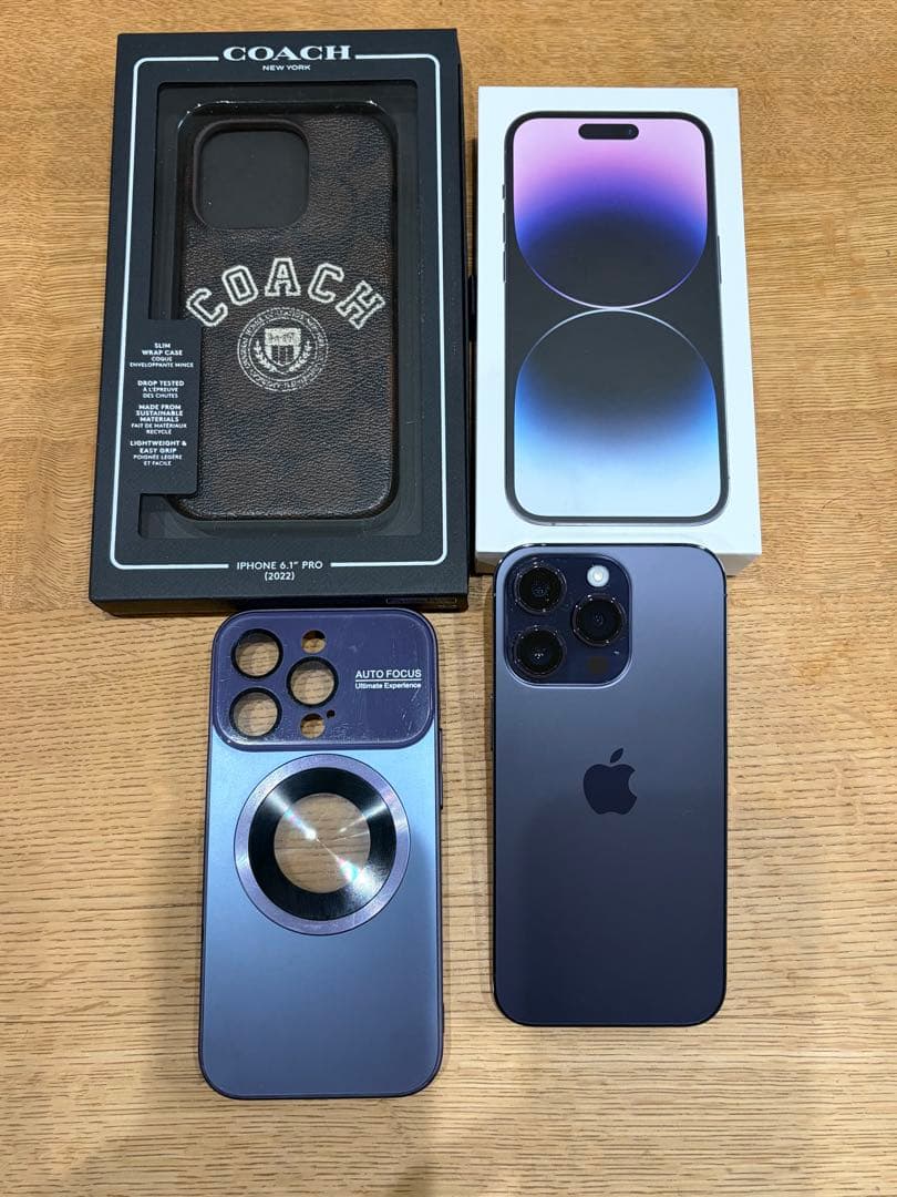 iPhone 14pro 256GB ディープパープル　coach ケース