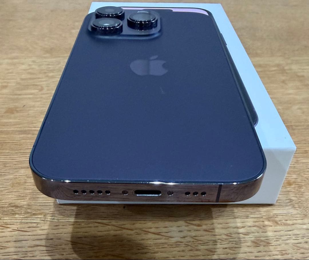iPhone 14pro 256GB ディープパープル　coach ケース