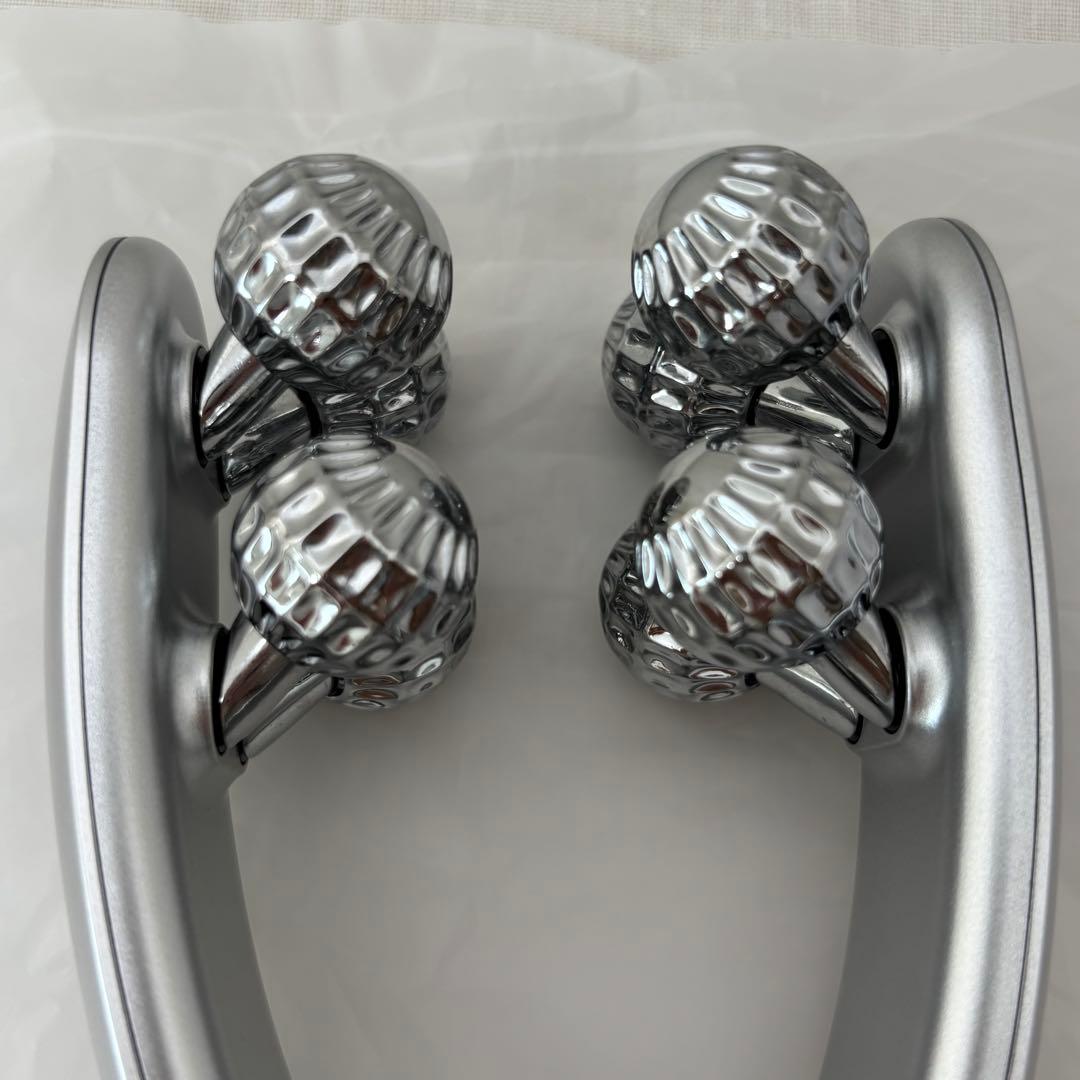 【新品】NIPLUX BEROLA ニップラックス べローラ 美顔ローラー