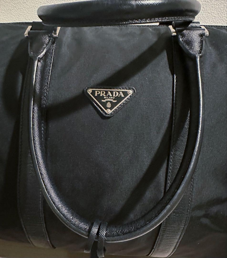 PRADプラダ　ボストンバッグ　三角プレート　ナイロン　ブラック　旅行