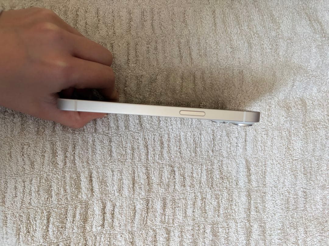 Apple iPhone 14 ホワイト 本体